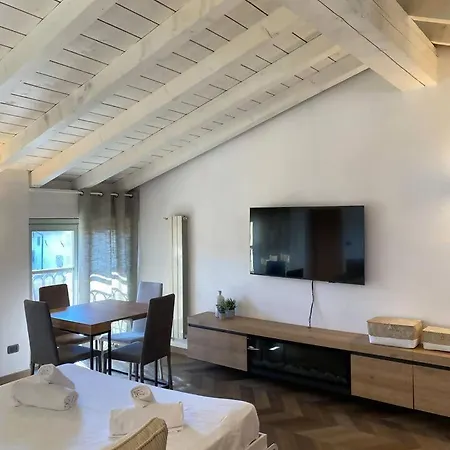 Domus Dea Apartman