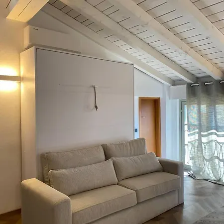 Domus Dea Bergame